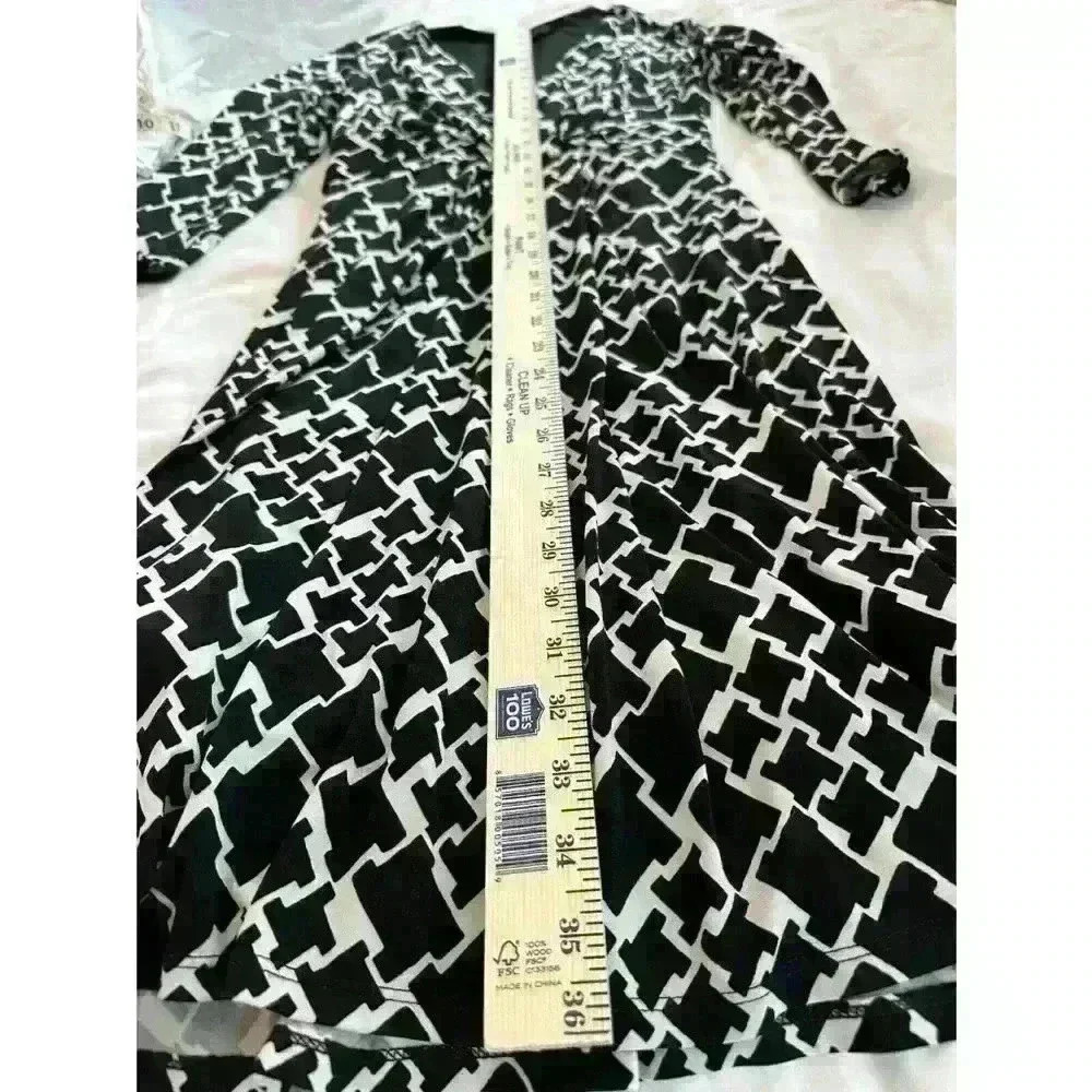 White House Black Market Houndstooth Knit Dress | Women's Size 00 - 3/4 Sleeve - Picture 8 of 8
